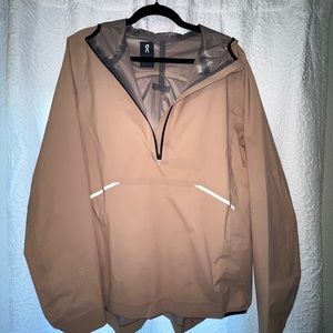 On Running Waterproof Anorak